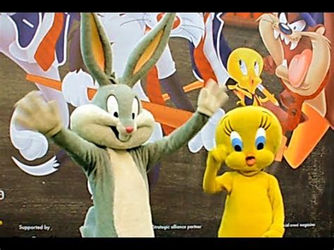 lv bugs bunny|looney tunes live.